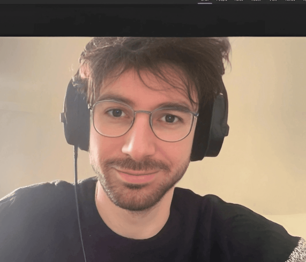 Gabriele in a standup meeting